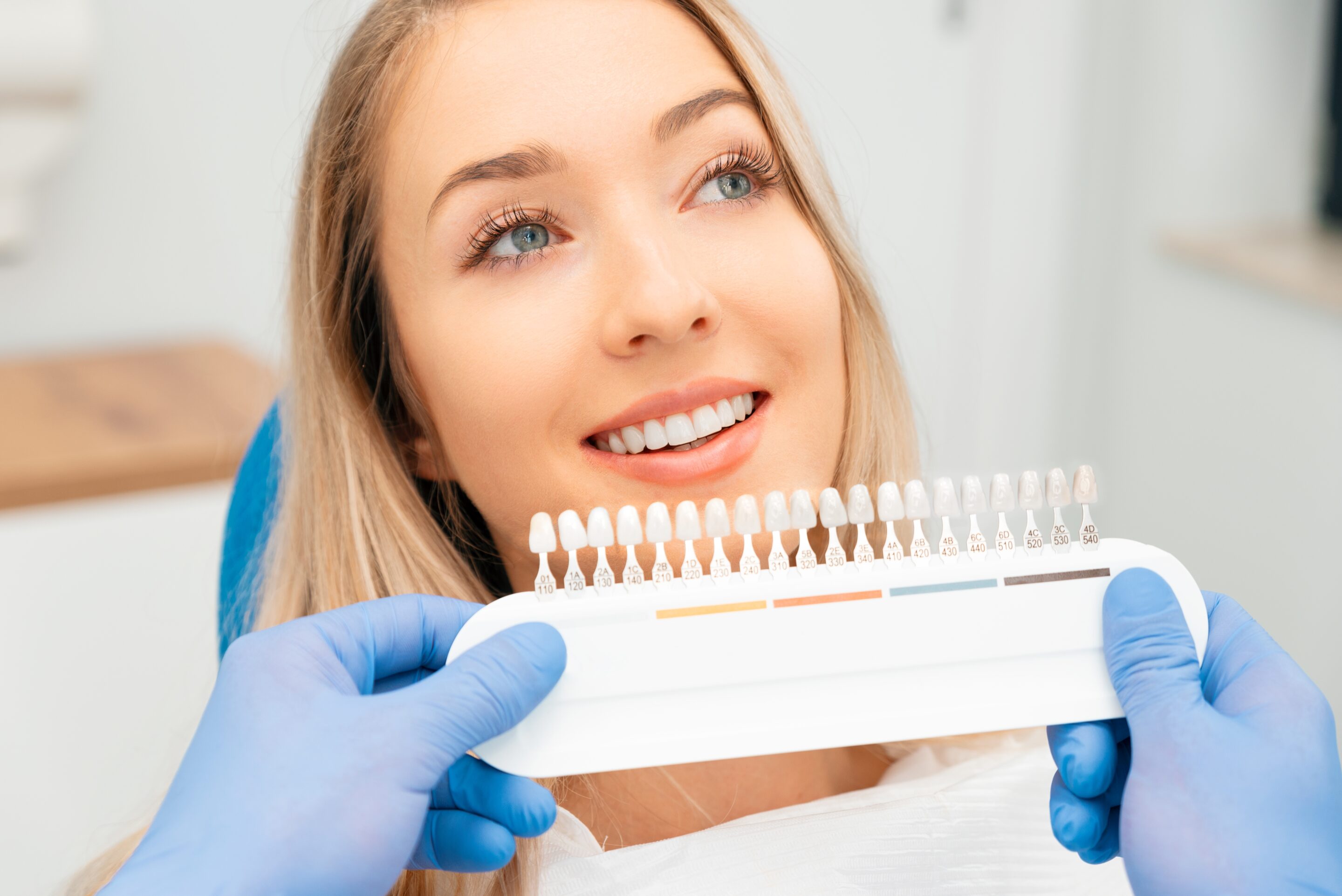 Porcelain Veneers vs. Bonding: Which Is Better?